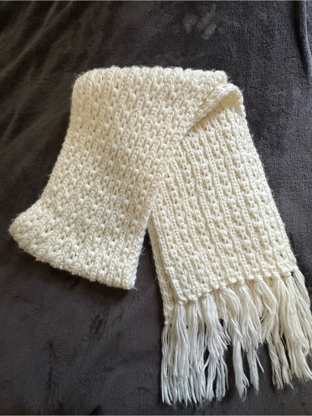 Plush Cream Knit Fringe Scarf A4-037